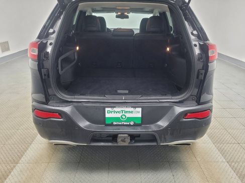 Used 2018 Jeep Cherokee Limited AWD/4WD image 29