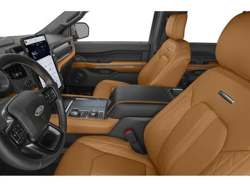Used 2024 Ford Expedition Max XLT AWD/4WD image 6