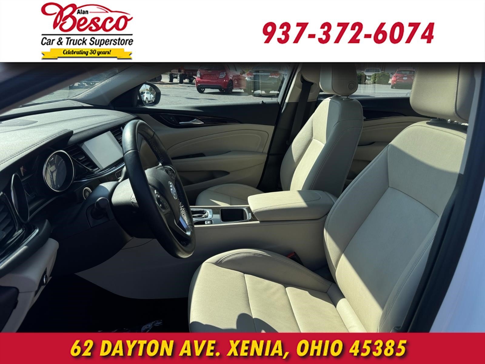 Used 2018 Buick Regal Essence w/ Driver Confidence Package #1 FWD image 9
