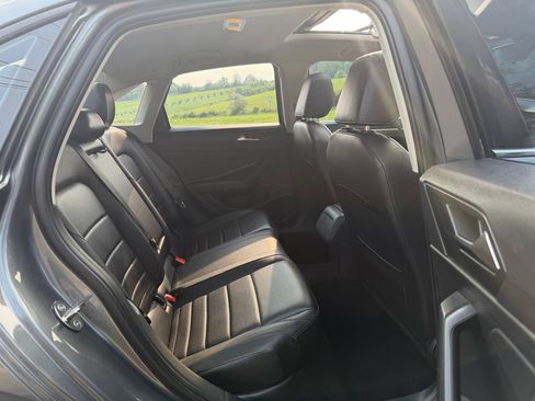 Used 2021 Volkswagen Jetta SE FWD image 23
