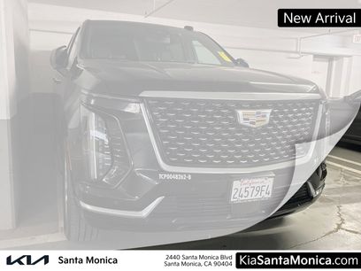 Used 2025 Cadillac Escalade ESV Luxury