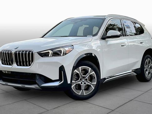 Used 2025 BMW X1 xDrive28i w/ Convenience Package AWD/4WD image 2