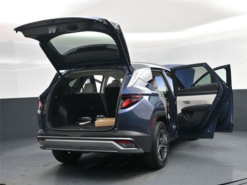 New 2026 Hyundai Tucson SEL image 19