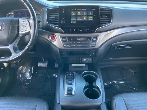 Used 2023 Honda Passport EX-L image 11