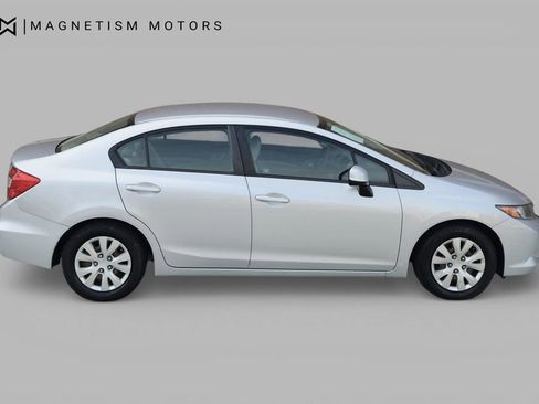 Used 2012 Honda Civic LX image 2