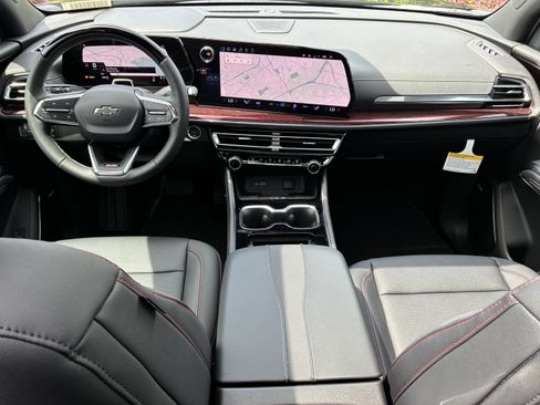 New 2026 Chevrolet Traverse Z71 w/ Enhanced Driving Package AWD/4WD image 20