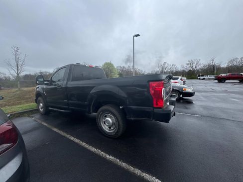 Used 2021 Ford F350 XL w/ Power Equipment Group image 7