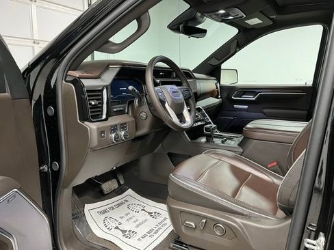 Used 2025 GMC Sierra 1500 Denali w/ Denali Reserve Package AWD/4WD image 20