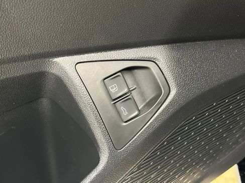 Used 2024 Volkswagen Jetta Sport image 29