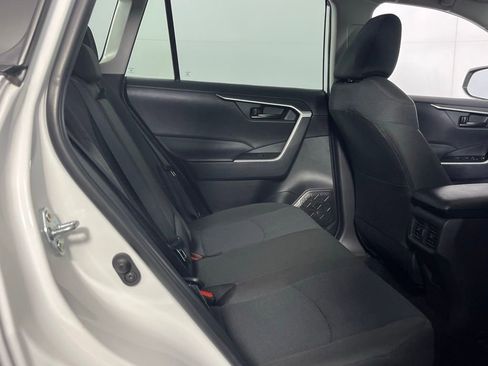 Used 2025 Toyota RAV4 LE image 29