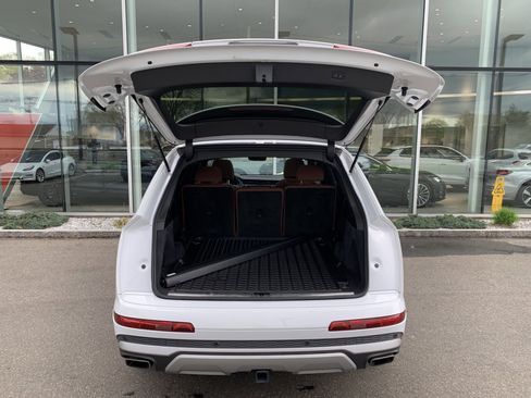 Used 2025 Audi Q7 3.0T Premium Plus w/ Premium Plus Package AWD/4WD image 22