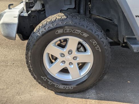 Used 2016 Jeep Wrangler Unlimited Sport w/ Quick Order Package 24S image 22