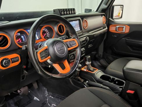 Used 2021 Jeep Gladiator Mojave AWD/4WD image 16