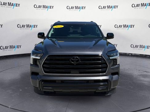 Used 2024 Toyota Sequoia Limited AWD/4WD image 8