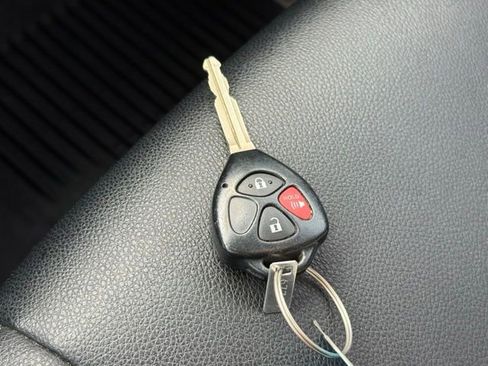 Used 2019 Toyota 4Runner TRD Off-Road Premium image 35