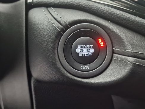 Used 2022 Dodge Durango GT image 23