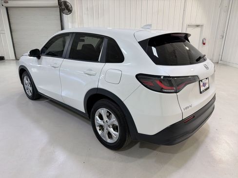 Used 2024 Honda HR-V LX image 24