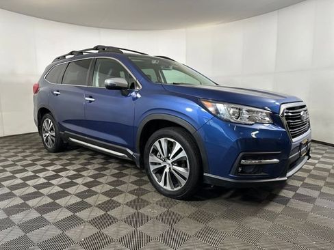 Used 2022 Subaru Ascent Touring image 2