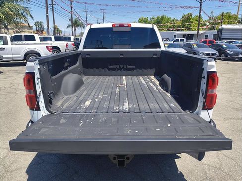 Used 2015 GMC Sierra 2500 SLT w/ Duramax Plus Package AWD/4WD image 7