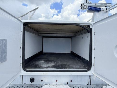 Used 2016 Chevrolet Silverado 2500 W/T RWD image 11