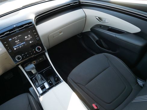 Certified 2023 Hyundai Tucson SEL image 11