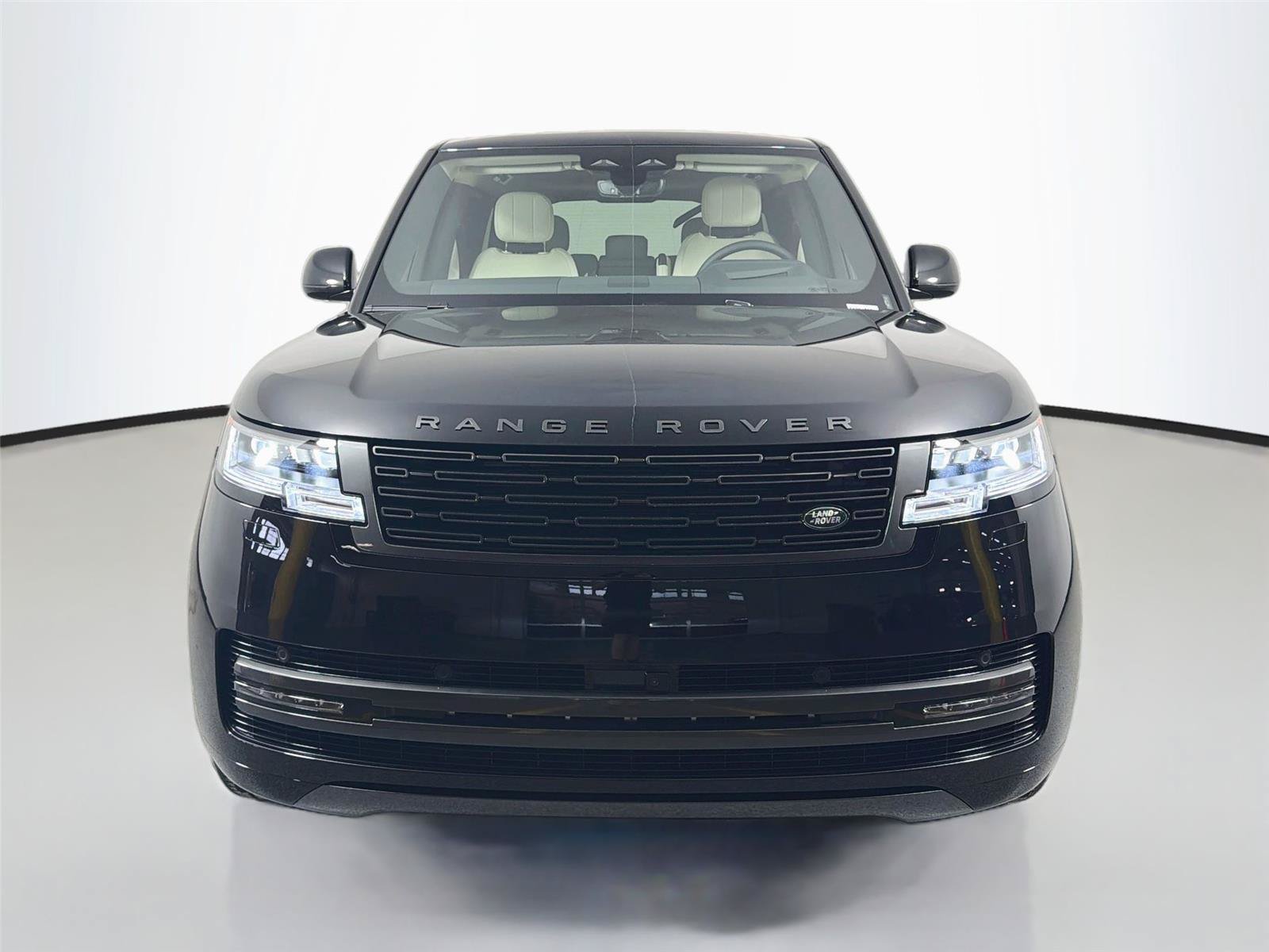 New 2026 Land Rover Range Rover Long Wheelbase SE AWD/4WD image 2
