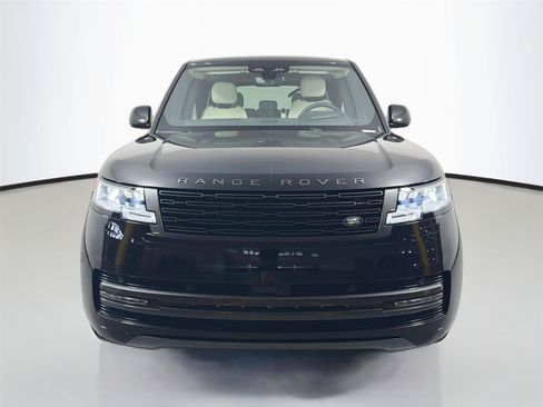 New 2026 Land Rover Range Rover Long Wheelbase SE AWD/4WD image 2