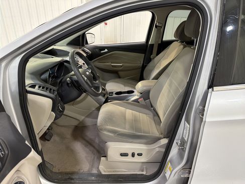 Used 2016 Ford Escape SE image 10