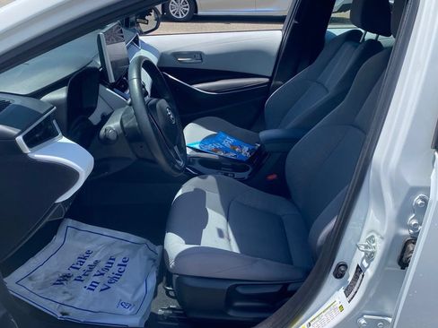Used 2025 Toyota Corolla FX w/ Convenience Package FWD image 6
