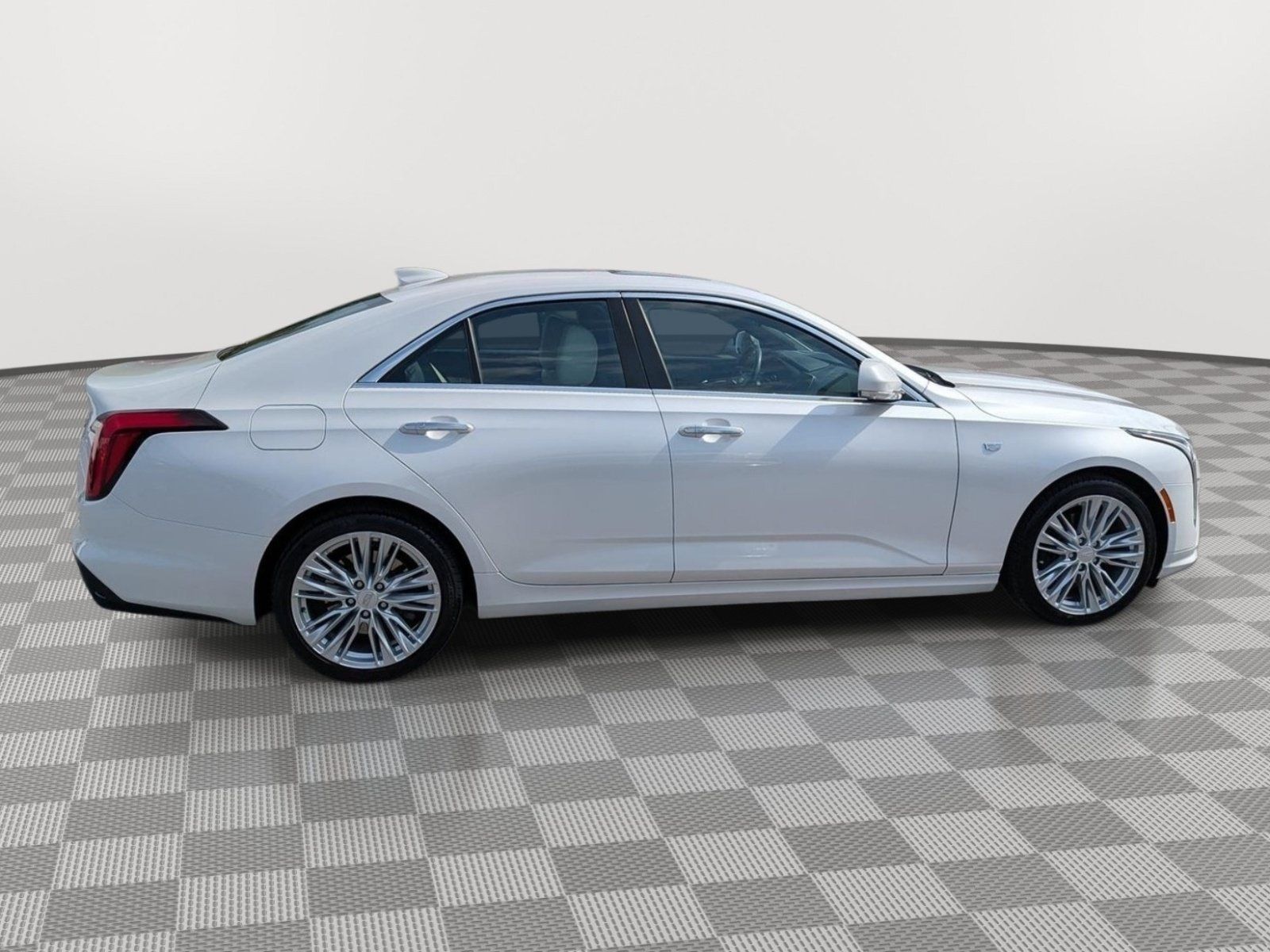 Used 2023 Cadillac CT4 Premium Luxury RWD image 6