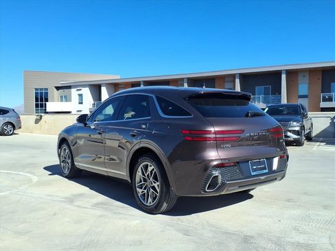 Certified 2023 Genesis GV70 2.5T w/ Advanced Package image 4