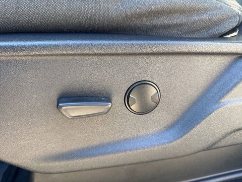 Certified 2023 Ford F150 XLT image 17