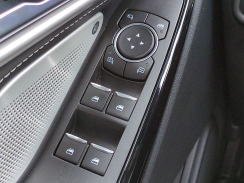 Used 2021 Ford Explorer ST w/ Equipment Group 401A AWD/4WD image 21