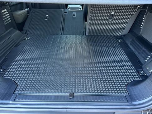 New 2026 Land Rover Defender 110 S image 14