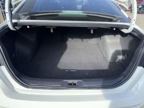 Used 2022 Nissan Altima 2.5 S image 21