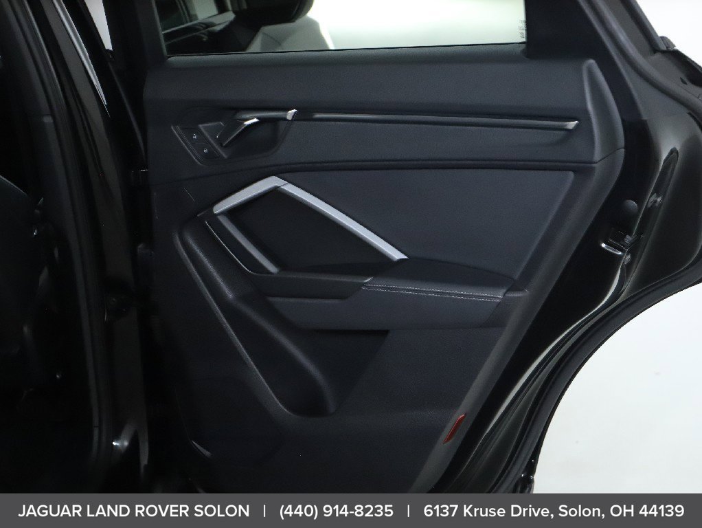Used 2022 Audi Q3 2.0T Premium w/ Black Optic Sport Package AWD/4WD image 34