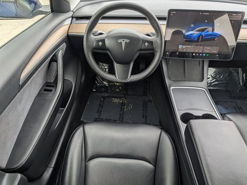 Used 2022 Tesla Model 3 Long Range AWD/4WD image 12