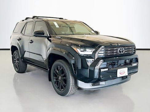 New 2026 Toyota 4Runner 4WD image 3