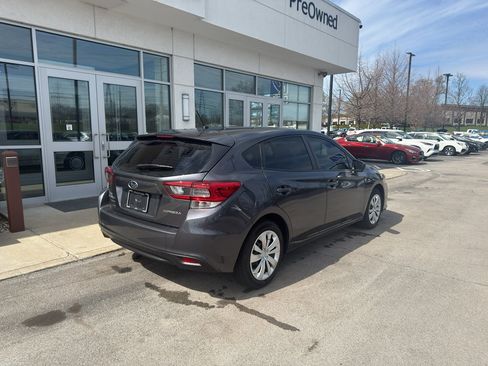 Used 2023 Subaru Impreza 2.0i image 3