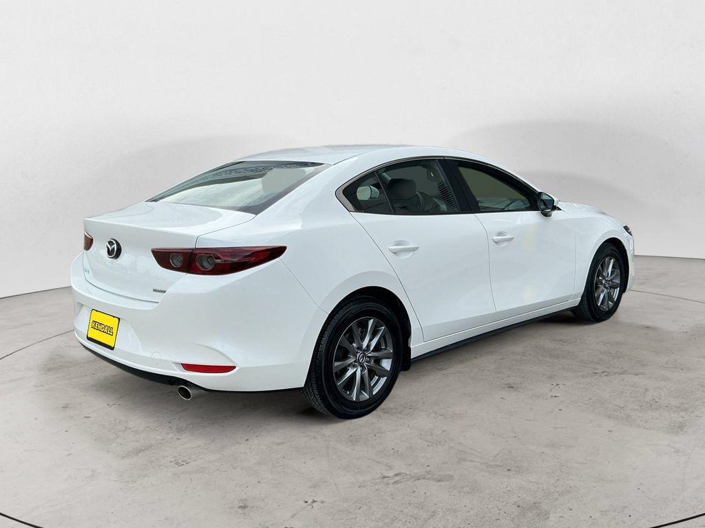 Used 2021 MAZDA MAZDA3 s FWD image 8