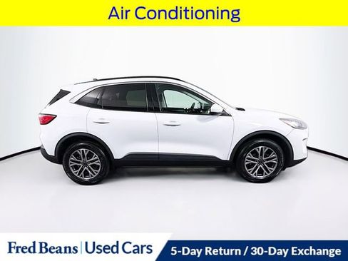 Used 2022 Ford Escape SEL image 10