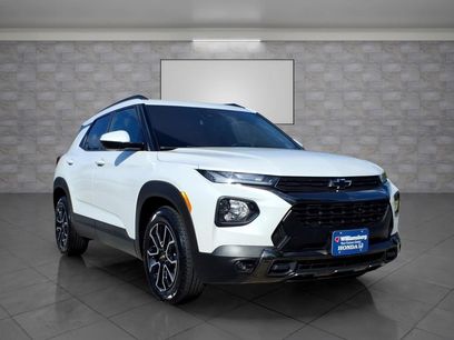 Used 2023 Chevrolet TrailBlazer ACTIV w/ Sun and Liftgate Package