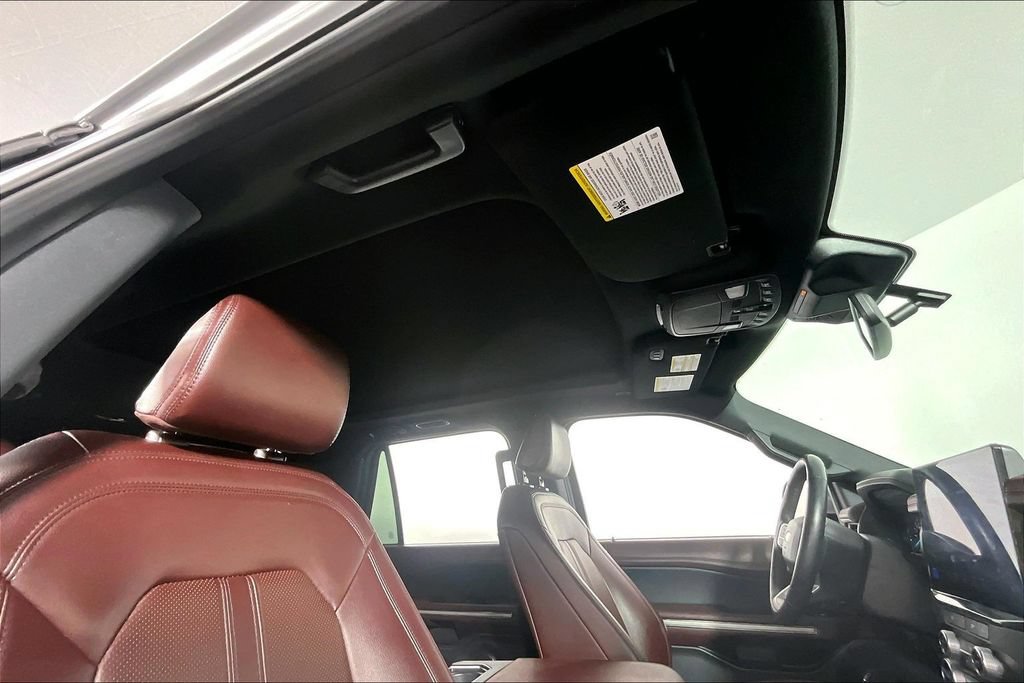 Used 2024 Ford Expedition Max Limited AWD/4WD image 22