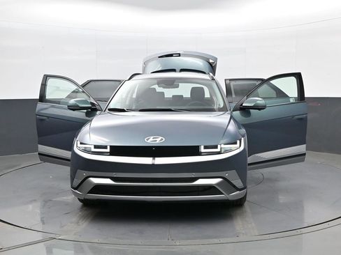 New 2026 Hyundai Ioniq 5 Limited image 31