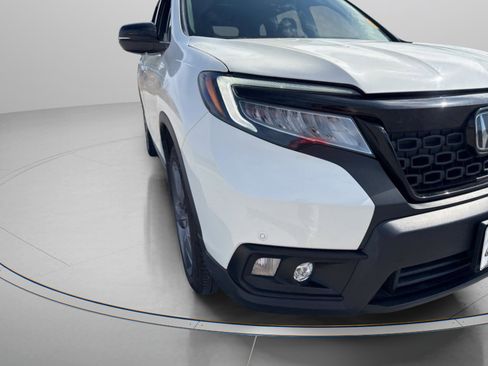 Used 2019 Honda Passport Touring image 2