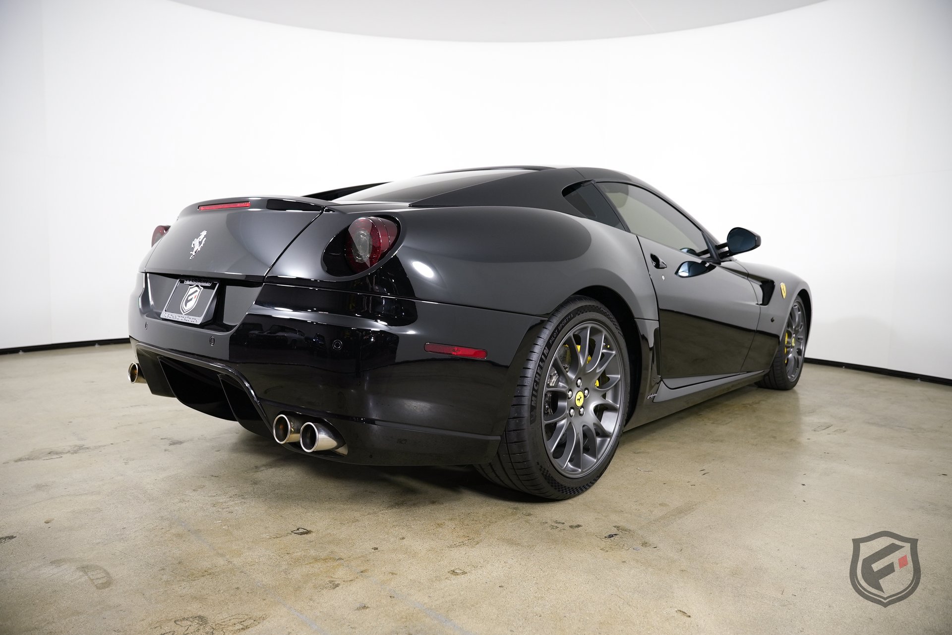Used 2007 Ferrari 599 GTB Fiorano RWD image 9