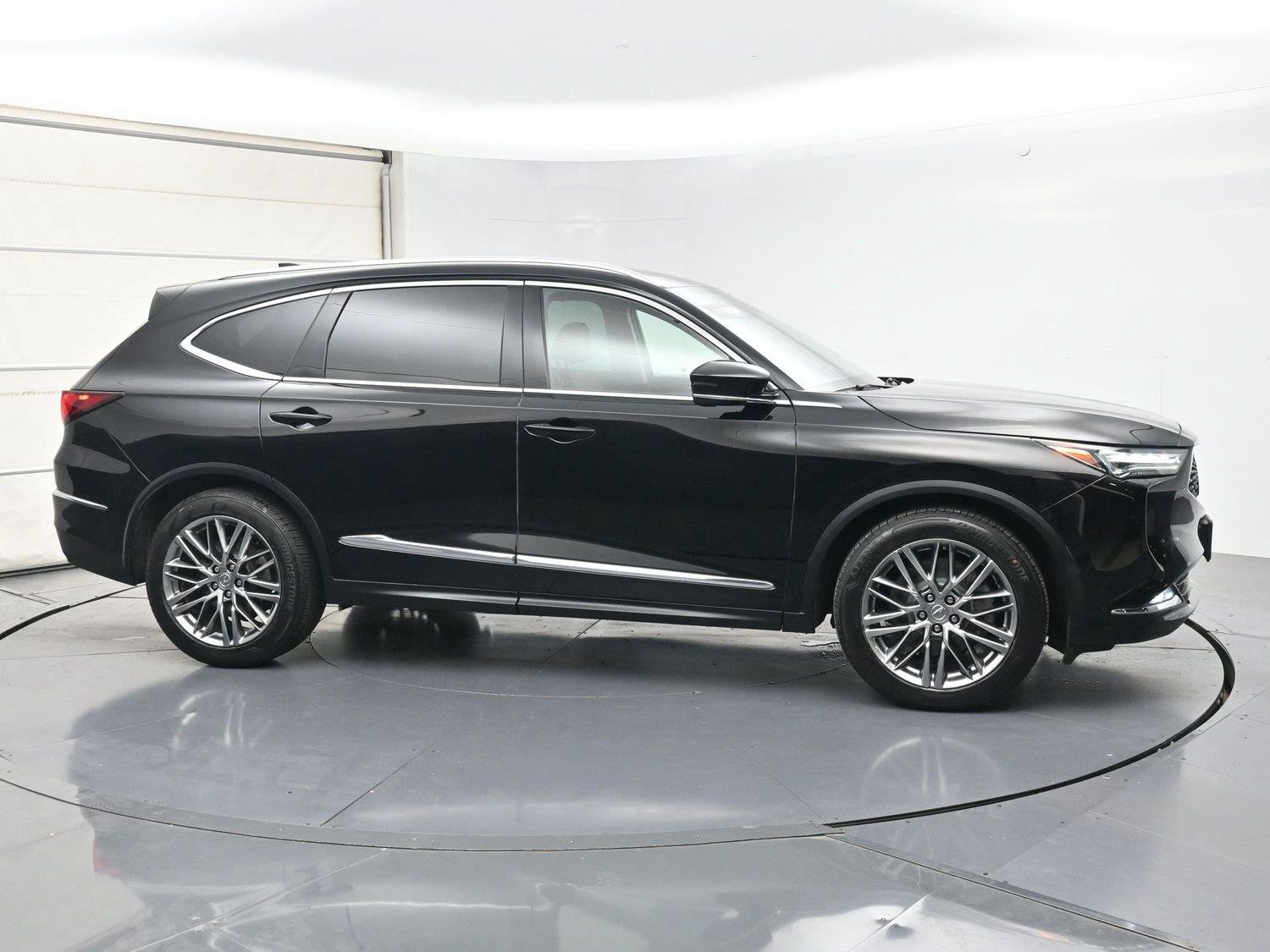 Certified 2024 Acura MDX w/ Advance Package AWD/4WD image 30