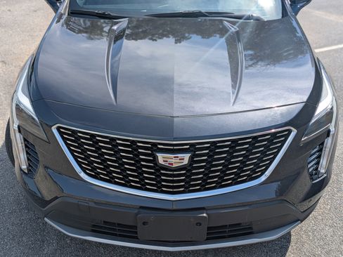 Used 2023 Cadillac XT4 Premium Luxury FWD image 12