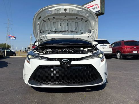 Used 2019 Toyota Corolla SE w/ Carpet Mat Package FWD image 10