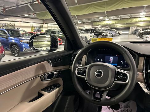 Used 2026 Volvo XC90 B5 Plus w/ Protection Package AWD/4WD image 24